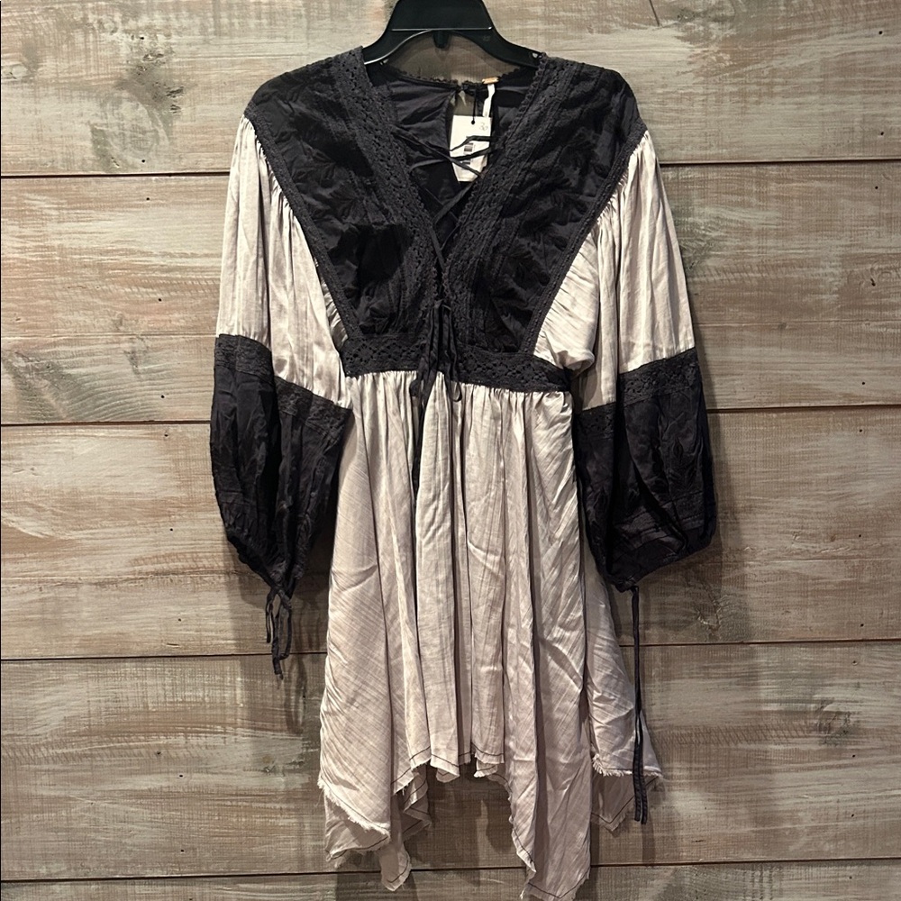 NWOT Free people turn heads Bohemian grey  and silver Tunic dress size XS
